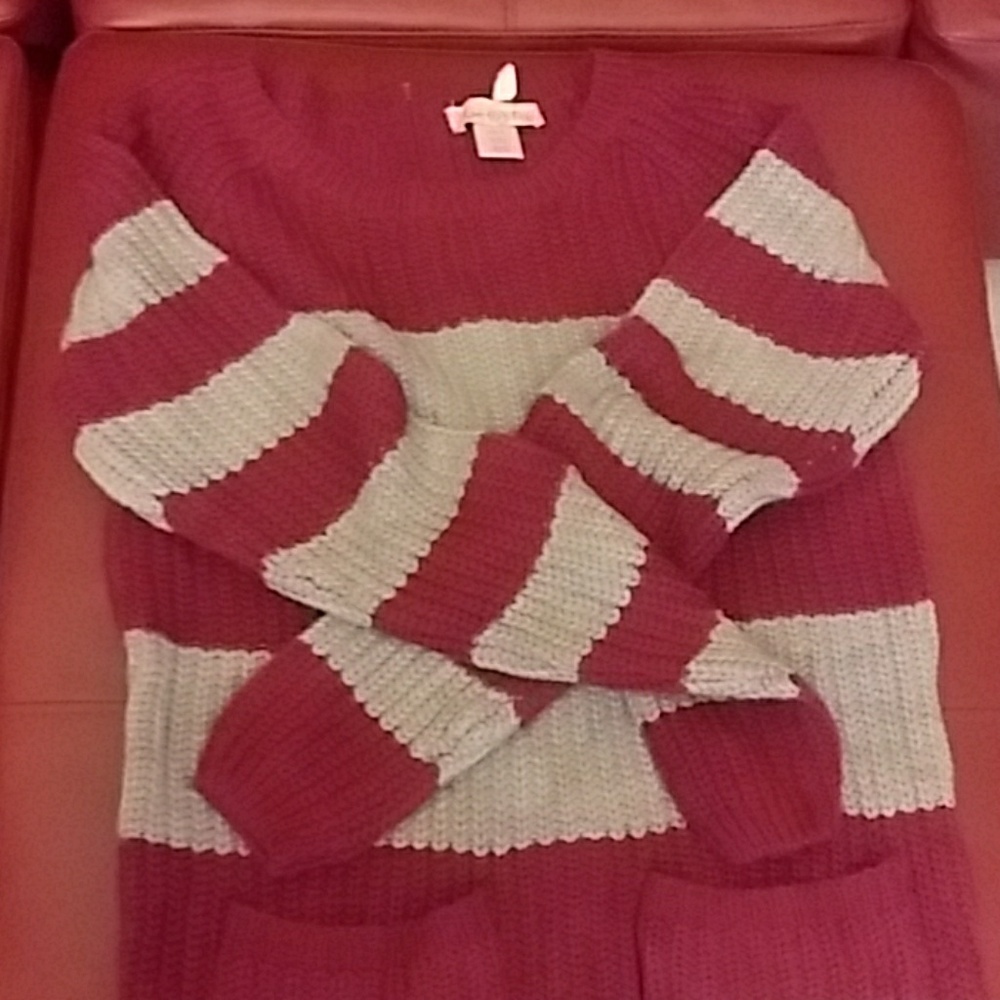Sweater / small